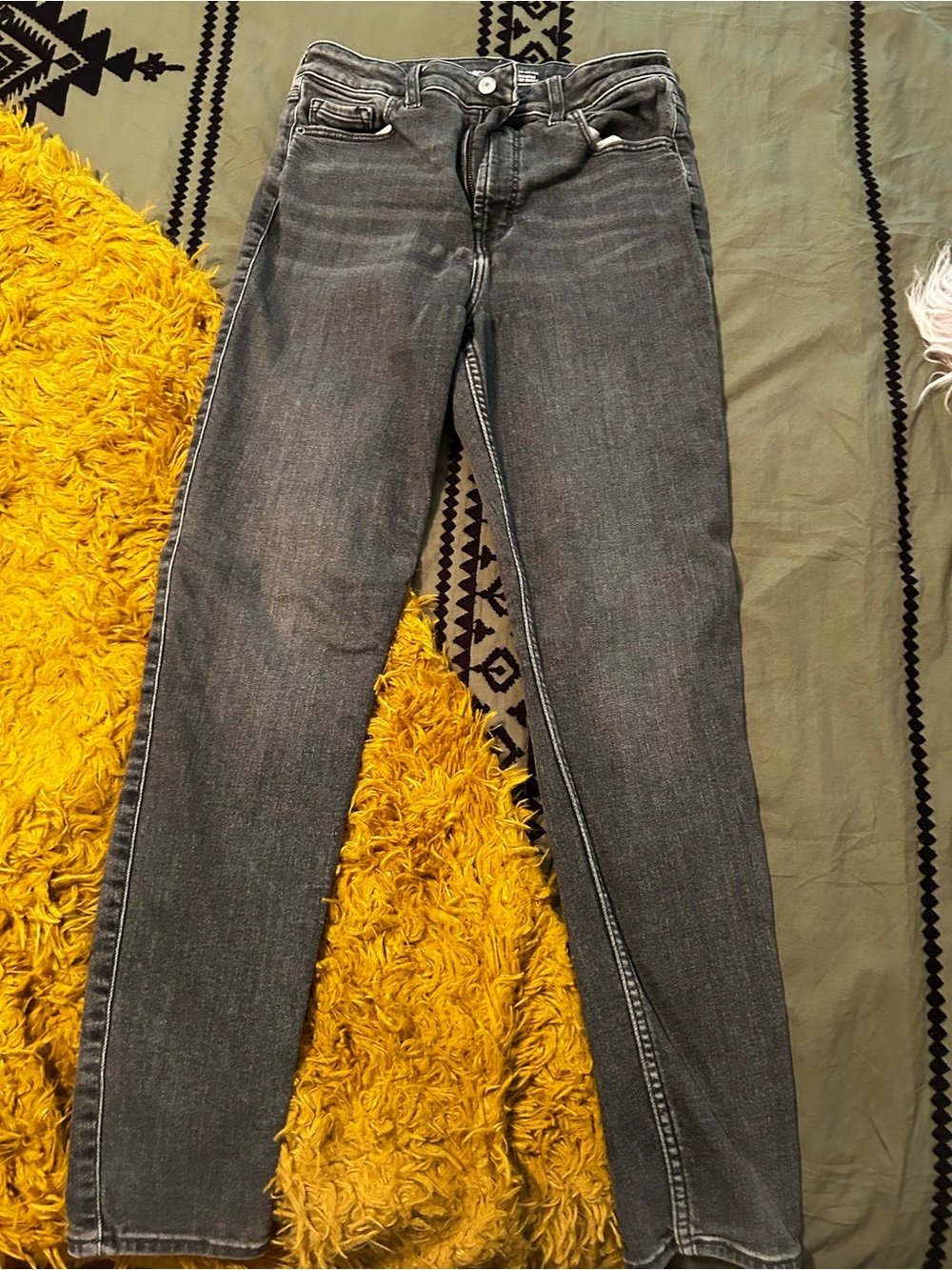Old Navy Women's Extra High Rise Rockstar Super Skinny Stretch
